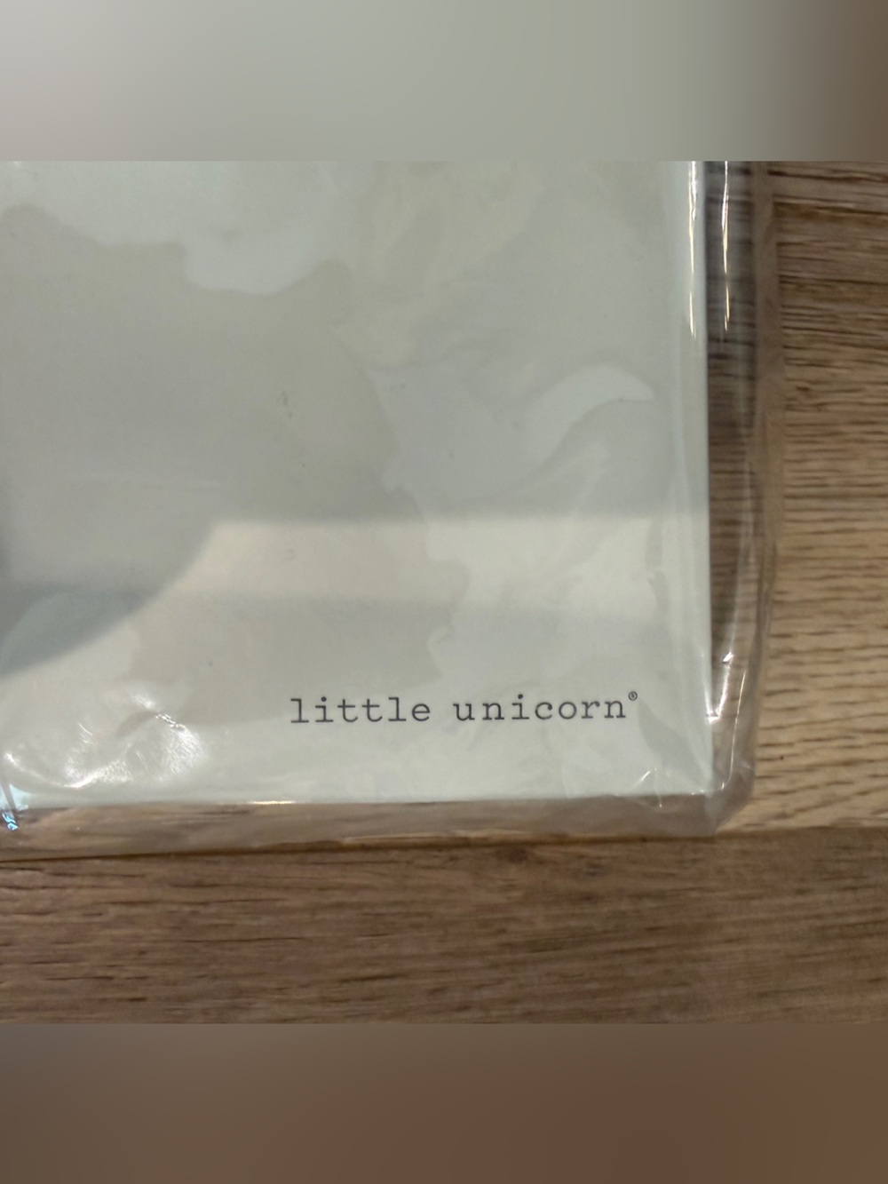 BNWT Little Unicorn Toddler Hooded Towel - Picture 3 of 6